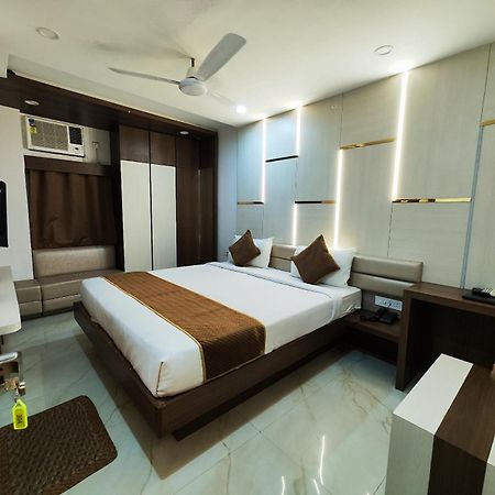 Hotel Rudraksha Inn 德奥加尔 外观 照片